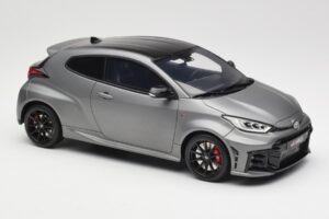 Toyota GR Yaris XP210 Precious Metal Otto 1:18 OT1127 Смола — снимка 4 от 6