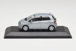 Toyota Yaris Mk2 Glacier Син Minichamps 1:43 TOYOTA001 Метал