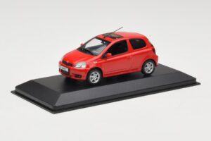 Toyota Yaris TS Червен Minichamps 1:43 430166062 Метал — снимка 2 от 4