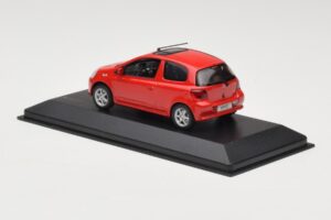 Toyota Yaris TS Червен Minichamps 1:43 430166062 Метал — снимка 3 от 4