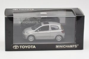Toyota Yaris XP10 TS Сив Minichamps 1:43 TOYOTA007 Метал — снимка 2 от 3