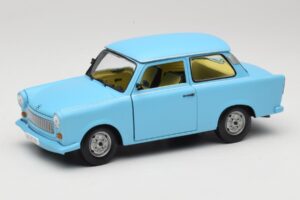 Trabant 601 Син Sun Star 1:18 4290 Метал