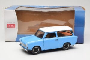 Trabant 601 Комби Син Sun Star 1:18 4272 Метал — снимка 8 от 8