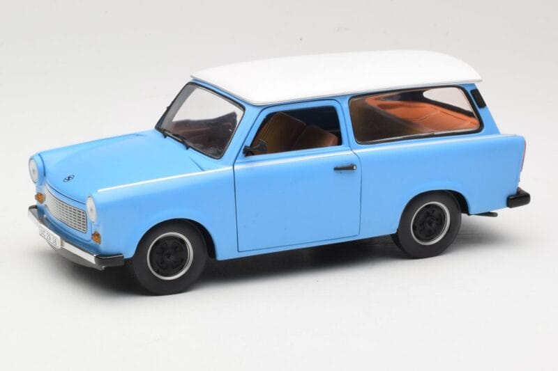 Trabant 601 Комби Син Sun Star 1:18 4272 Метал