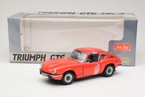 Triumph GT6 Mk3 Червен Sun Star 1:18 1056 Метал — снимка 6 от 6