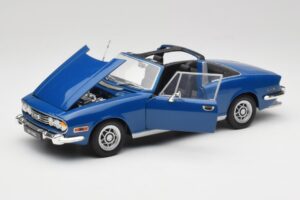 Triumph Stag Mk1 Sapphire Blue Revell 1:18 8815 Метал — снимка 2 от 8