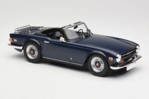Triumph TR6 PI Тъмносин Minichamps 1:18 155132032 Метал — снимка 4 от 6