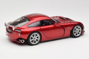 TVR Sagaris Червен Revell 1:18 08816 Метал — снимка 3 от 8
