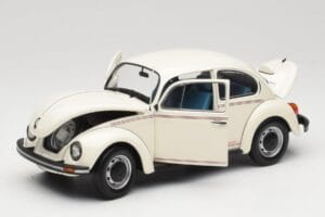 Volkswagen 1200 Jeans Bug Бял Minichamps 1:18 150057101 Метал — снимка 2 от 8