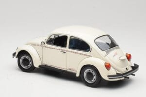 Volkswagen 1200 Jeans Bug Бял Minichamps 1:18 150057101 Метал — снимка 7 от 8