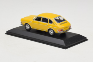 Volkswagen 411 Жълт Minichamps 1:43 VW005 Метал — снимка 3 от 4