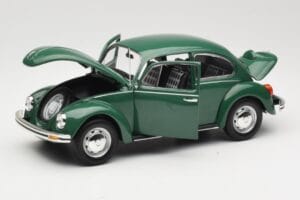 Volkswagen Beetle 1200 Зелен Minichamps 1:18 150057105 Метал — снимка 2 от 8