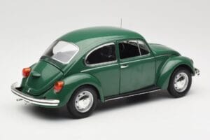 Volkswagen Beetle 1200 Зелен Minichamps 1:18 150057105 Метал — снимка 3 от 8