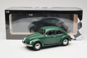 Volkswagen Beetle 1200 Зелен Minichamps 1:18 150057105 Метал — снимка 8 от 8