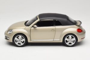 Volkswagen Beetle A5 Кабриолет Сив Kyosho 1:18 5C3099302P7W Метал — снимка 4 от 8