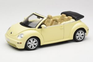 Volkswagen Beetle Кабриолет Жълт Gate 1:18 VW24108 Метал