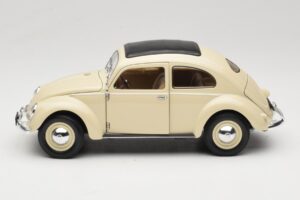 Volkswagen Beetle Type 1 Classic Бял Welly 1:18 18040W Метал — снимка 4 от 8