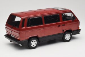 Volkswagen Bus T3 Multivan Magnum Mars Red Metallic KK-Scale 1:18 KKDC180991 Метал — снимка 2 от 6