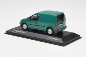 Volkswagen Caddy 2K Зелен Minichamps 1:43 CADDY006 Метал — снимка 3 от 4