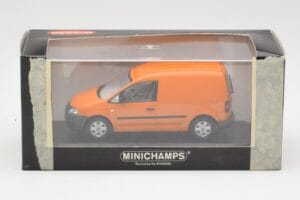 Volkswagen Caddy 2K Оранжев Minichamps 1:43 CADDY005 Метал — снимка 4 от 4