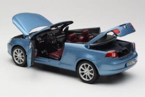 Volkswagen Eos Син Norev 1:18 188422 Метал — снимка 5 от 8