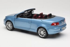Volkswagen Eos Син Norev 1:18 188422 Метал — снимка 7 от 8