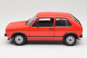 Volkswagen Golf GTI Mk1 Червен Solido 1:18 8166 Метал — снимка 4 от 8