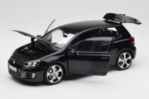 Volkswagen Golf GTI Mk6 Черен Norev 1:18 188502 Метал — снимка 2 от 8