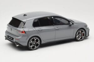 Volkswagen Golf GTI Mk8 Сив Otto 1:18 OT1137 Смола — снимка 2 от 6
