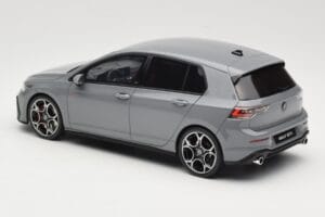 Volkswagen Golf GTI Mk8 Сив Otto 1:18 OT1137 Смола — снимка 5 от 6