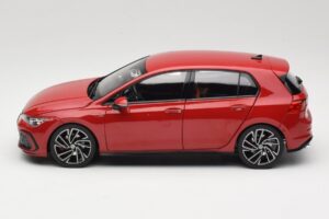 Volkswagen Golf GTI Mk8 Tornado Red Norev 1:18 188595 Метал — снимка 4 от 8