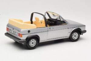 Volkswagen Golf Mk1 Кабриолет Сребрист Sun Star 1:18 VW004 Метал — снимка 3 от 8