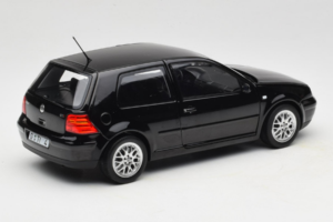 Volkswagen Golf GTI Mk4 Черен Norev 1:18 188574 Метал — снимка 3 от 8