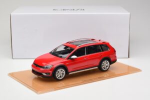 Volkswagen Golf Mk7 Alltrack Tornado Red DNA 1:18 DNA000035 Смола — снимка 6 от 6