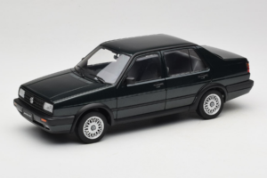 Volkswagen Jetta Mk3 CL Черен Icartime 1:18 JETTA001 Метал