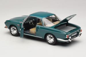 Volkswagen Karmann Ghia 1500 Зелен Norev 1:18 188648 Метал — снимка 7 от 8