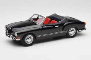 Volkswagen Karmann Ghia Кабриолет Черен Minichamps 1:18 155054031 Метал