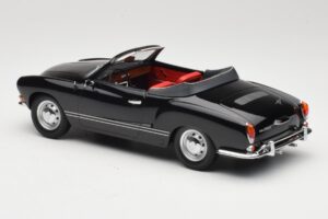 Volkswagen Karmann Ghia Кабриолет Черен Minichamps 1:18 155054031 Метал — снимка 5 от 6