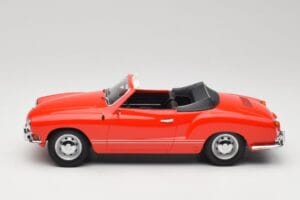 Volkswagen Karmann Ghia Кабриолет Червен Minichamps 1:18 155054030 Метал — снимка 3 от 6