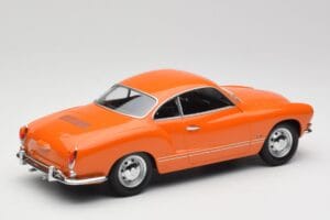 Volkswagen Karmann Ghia Оранжев Minichamps 1:18 155054020 Метал — снимка 2 от 6