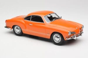 Volkswagen Karmann Ghia Оранжев Minichamps 1:18 155054020 Метал — снимка 4 от 6