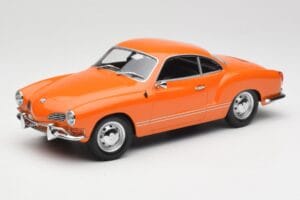 Volkswagen Karmann Ghia Оранжев Minichamps 1:18 155054020 Метал
