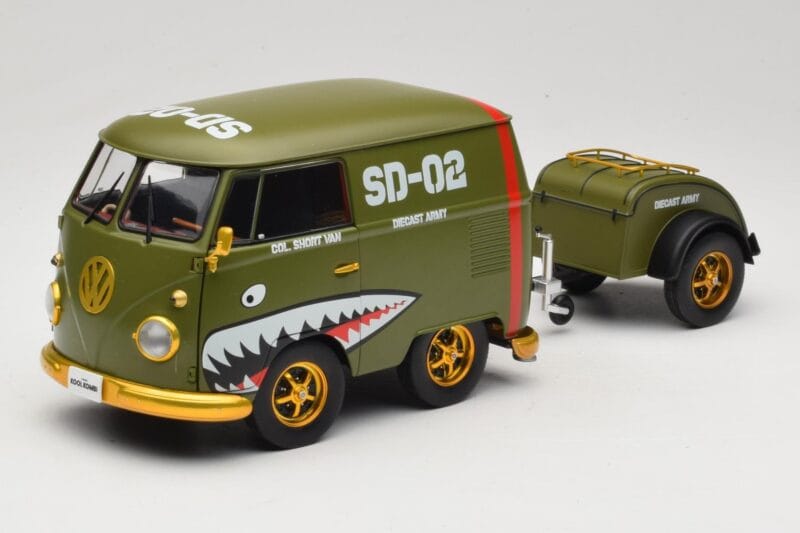 Volkswagen Kool Kombi Army Fighter Green Solido 1:18 S1810901 Метал