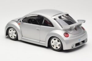Volkswagen New Beetle RSi Сребрист Bburago 1:18 3306 Метал — снимка 7 от 8