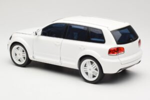 Volkswagen P24 By Parotech Бял Norev 1:18 188464 Метал — снимка 7 от 8