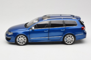 Volkswagen Passat B6 R36 Variant Син NZG 1:18 KF044 Метал — снимка 5 от 9
