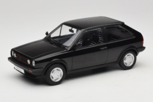 Volkswagen Polo II Coupe G40 Черен MCG 1:18 MCG18524 Метал