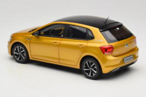 Volkswagen Polo Plus Жълт OEM 1:18 ZVY000009GEL Метал — снимка 7 от 8