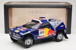 Volkswagen Race Touareg #305 Volkswagen Motorsport M. Miller / R. Pitchford Dakar Rally 2009 Norev 1:18 188466 Метал — снимка 7 от 7