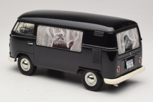 Volkswagen T1 Bestattungswagen Premium ClassiXXs 1:18 PCL30085 Метал — снимка 5 от 6